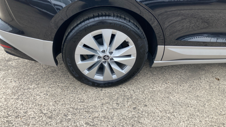 Skoda Enyaq 150kW 60 SE L 63kWh 5dr Auto Electric Estate